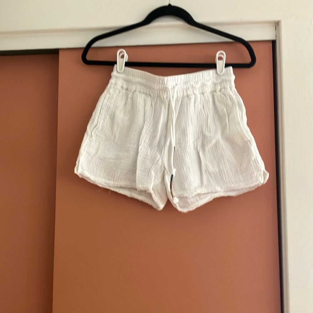 Faherty High Waist White Women's Shorts